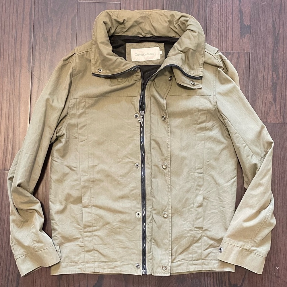 Calvin Klein Men’s Jacket / Windbreaker